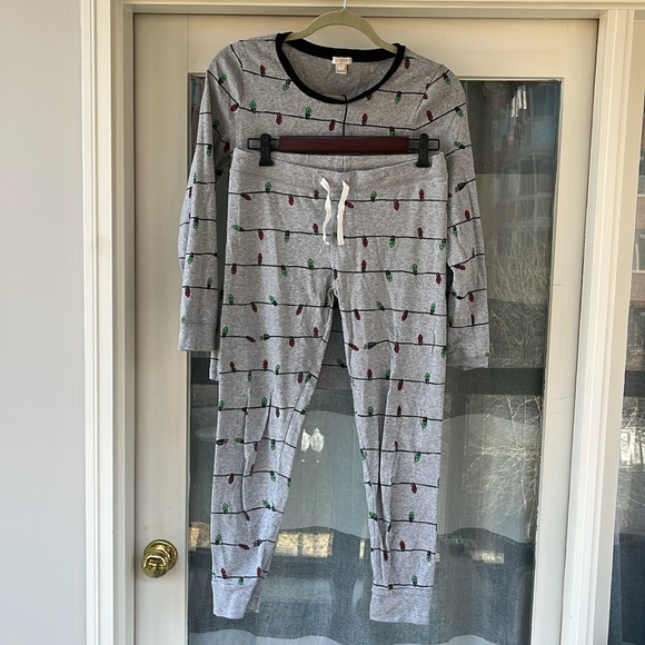 JCREW Christmas Light Pajamas - Picture 3 of 10